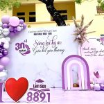 In backdrop check in là một trong những hình thức in khổ lớn, là nơi để check in, chụp hình của khách mời,…