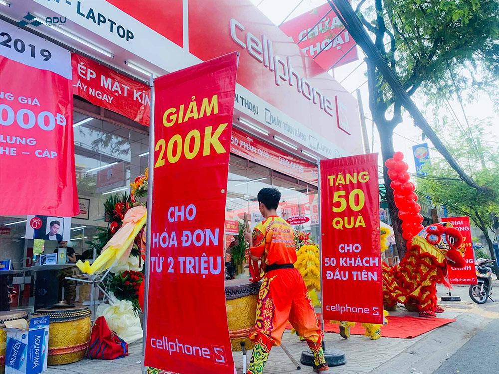 Băng rôn giảm giá sốc thu hút