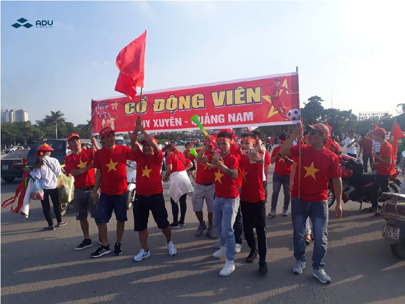 In banner cổ động