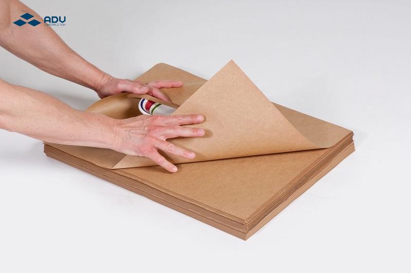 Giấy kraft cổ điển và mộc mạc